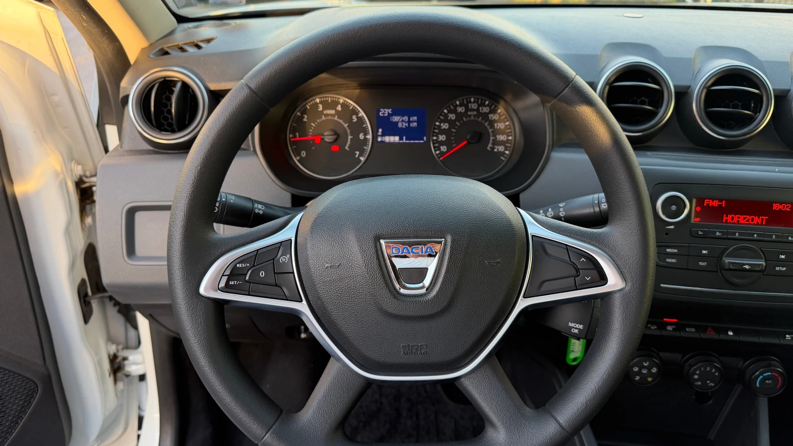 Dacia Duster 1.5 dCi 4x4 �� �������� � ��� � �������� | Mobile.bg � ����������� 15