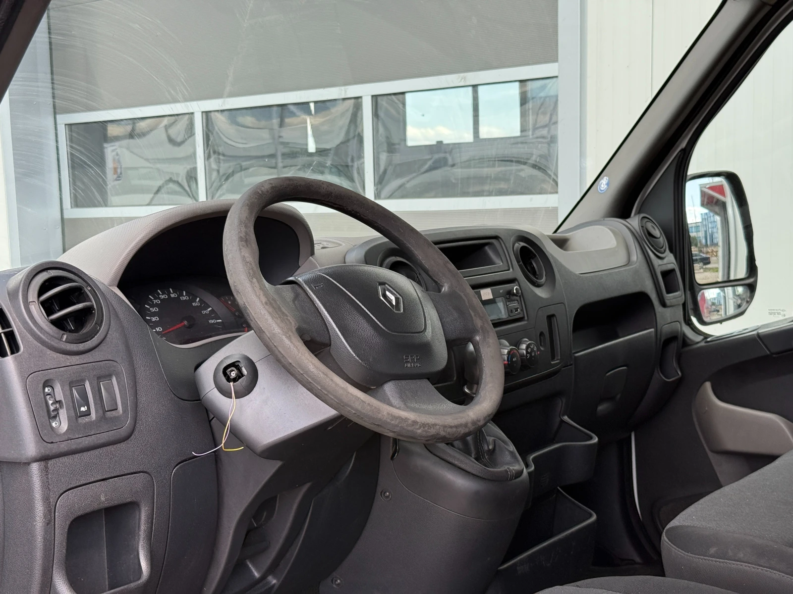 Renault Master 2.3 , снимка 8 - Бусове и автобуси - 54228325