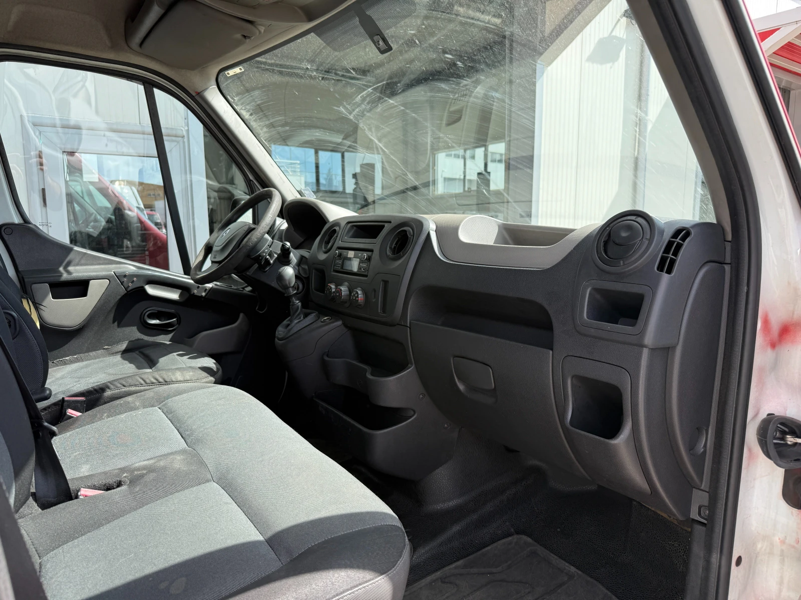 Renault Master 2.3 , снимка 12 - Бусове и автобуси - 54228325
