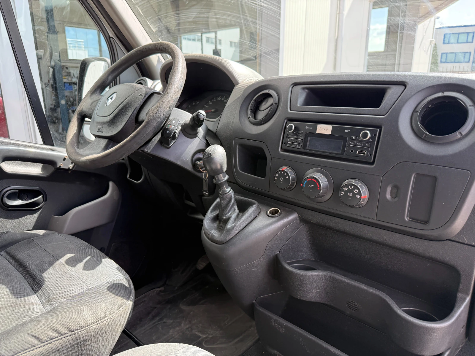 Renault Master 2.3 , снимка 14 - Бусове и автобуси - 54228325