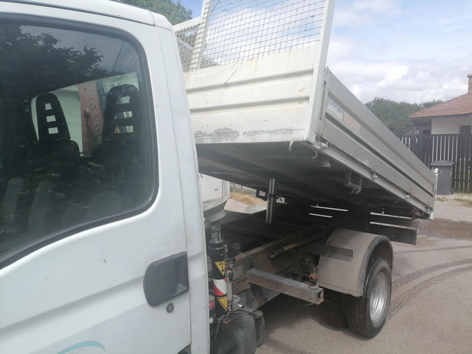 Iveco Daily 2.3, снимка 8 - Бусове и автобуси - 54894210