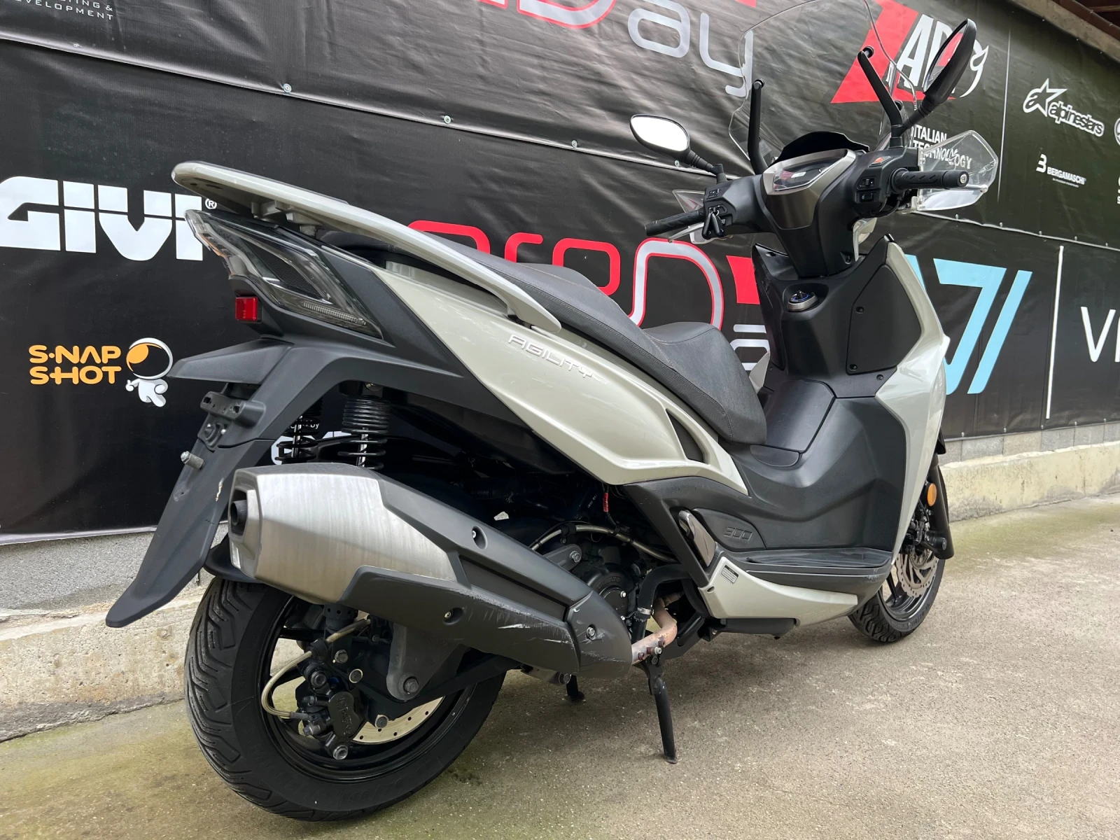 Kymco Agility 300i/ABS/LED/11.2019г - изображение 4