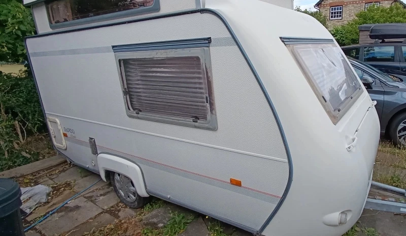 Каравана Rapido 31T Разтягащ таван.Форселт, снимка 4 - Каравани и кемпери - 52910906