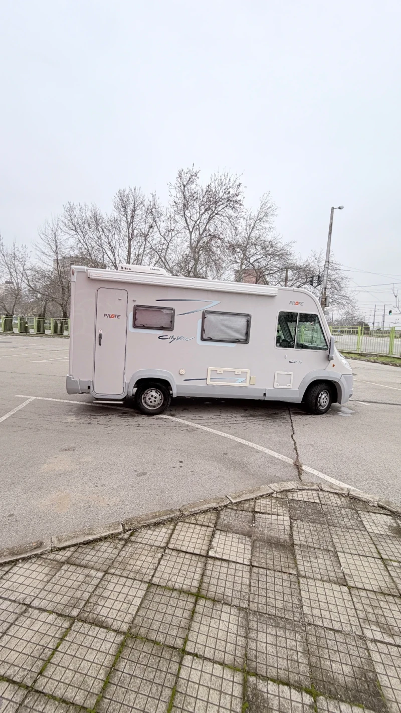 Кемпер Pilote Fiat Ducato sv60  2011, снимка 6 - Каравани и кемпери - 53212855