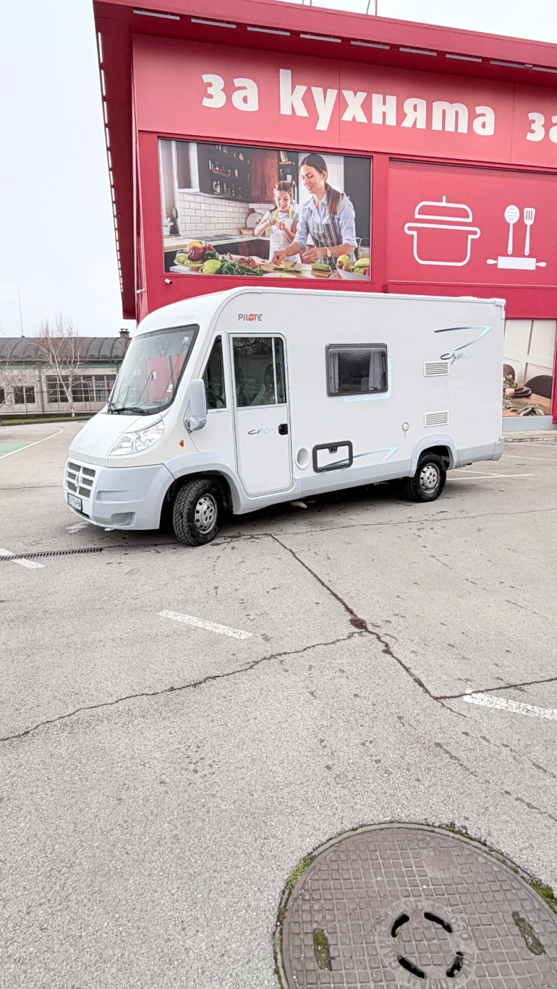 Кемпер Pilote Fiat Ducato sv60  2011, снимка 2 - Каравани и кемпери - 53212855