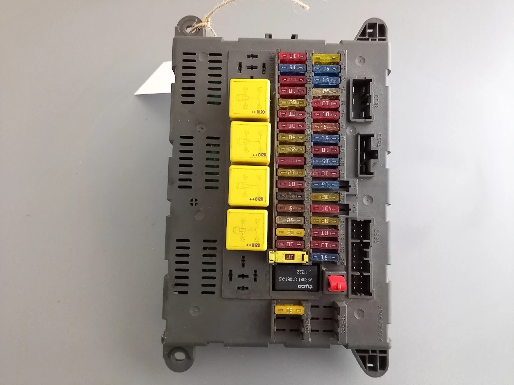      4 (4) | Mobile.bg   1