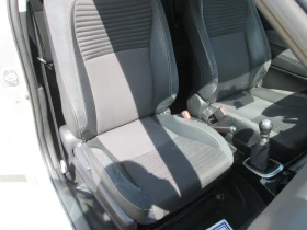 Toyota Yaris 1.4D4D Навигация-Панорама, снимка 16