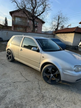     VW Golf 1.8