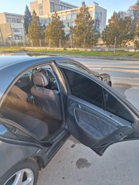 Mercedes-Benz C 220 2.2 CDI - 2900 € / 5671.91 лв. - 77347548 15