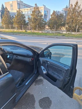 Mercedes-Benz C 220 2.2 CDI - 2900 € / 5671.91 лв. - 77347548 10