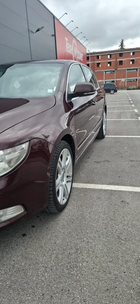 Skoda Superb 2.0 TDI - 6600 € / 12908.48 лв. - 74565293 3