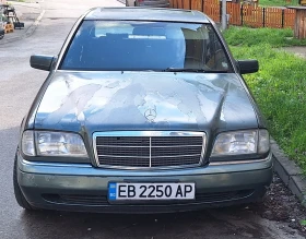 ������ Mercedes-Benz C 180