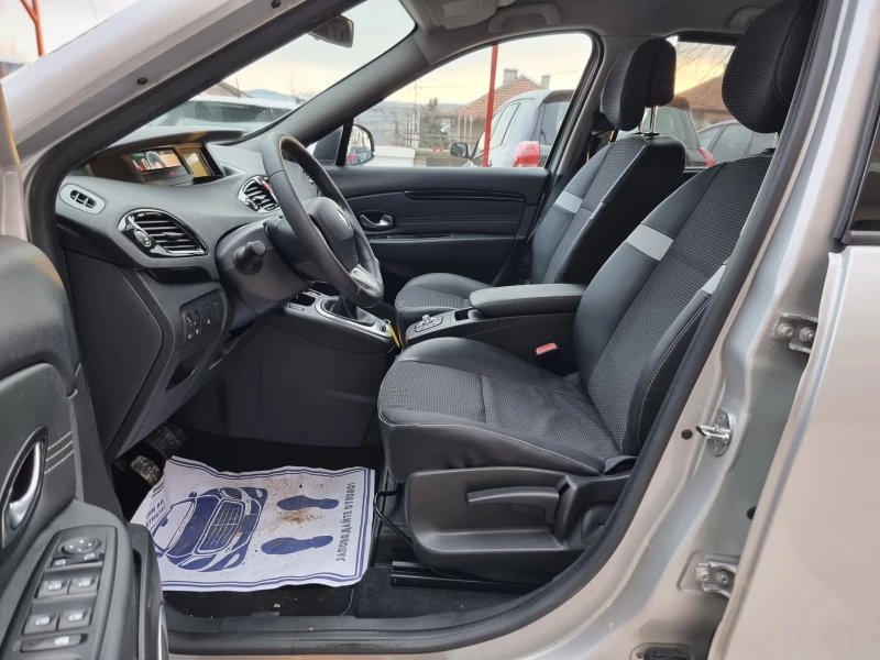 Renault Grand scenic 1.5dci NAVI, снимка 9 - Автомобили и джипове - 48423127