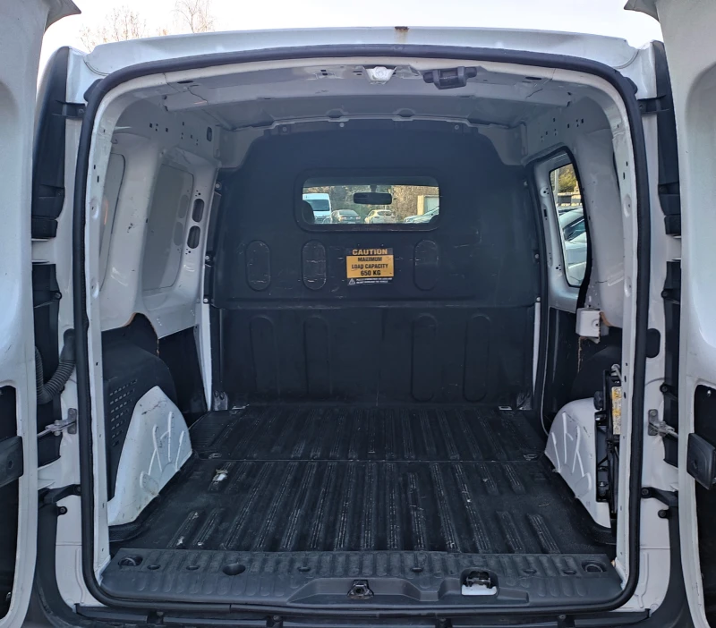 Renault Kangoo 1.5 DCI , снимка 14 - Автомобили и джипове - 51354758