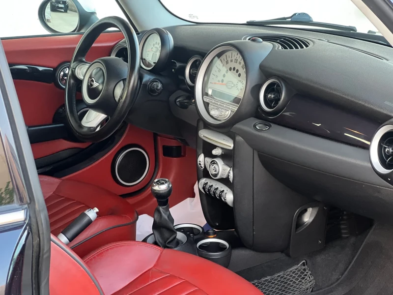 Mini Cooper D-1.6 HDi-109к.с. , снимка 10 - Автомобили и джипове - 52523513