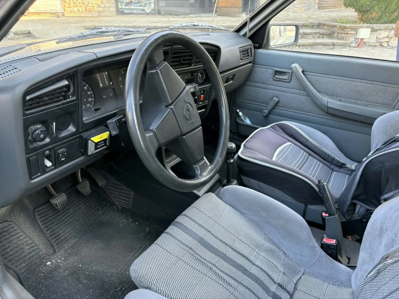 Opel Ascona, снимка 2 - Автомобили и джипове - 52845914