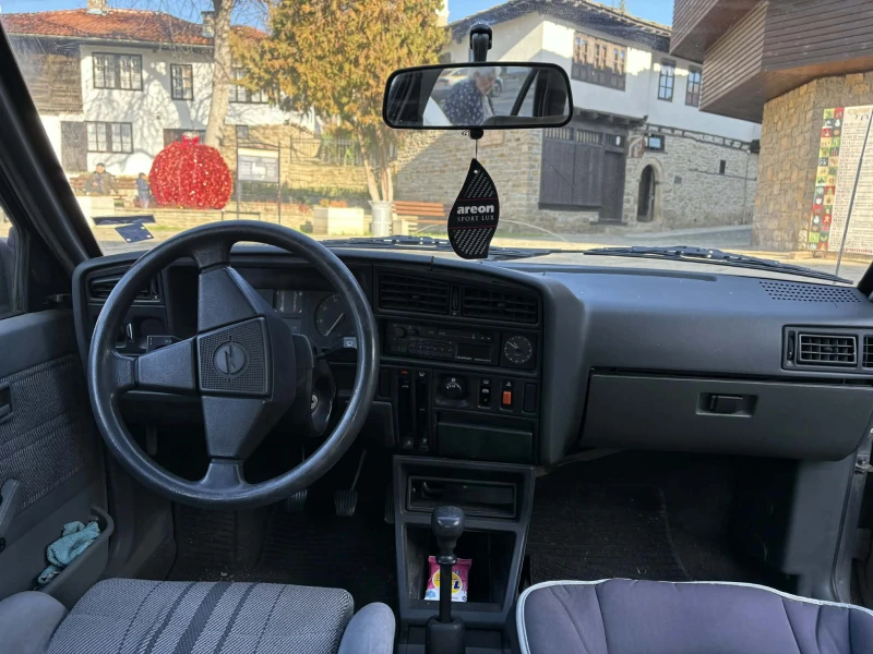 Opel Ascona, снимка 4 - Автомобили и джипове - 52845914