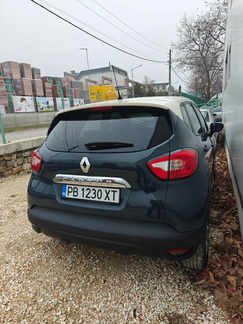 Renault Captur, снимка 5 - Автомобили и джипове - 53213656
