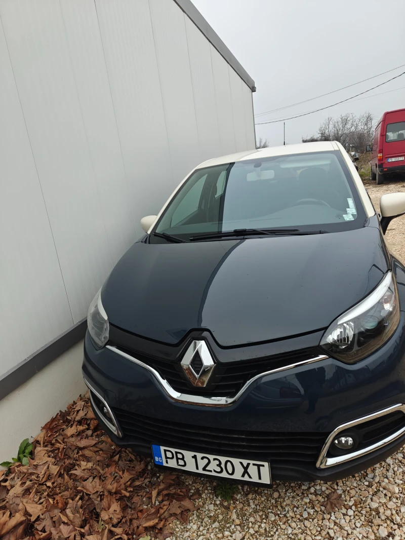 Renault Captur, снимка 4 - Автомобили и джипове - 53213656