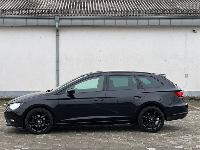 Seat Leon ST 1.6tdi 110к.с. ECOMOTIVE, снимка 4 - Автомобили и джипове - 53470450