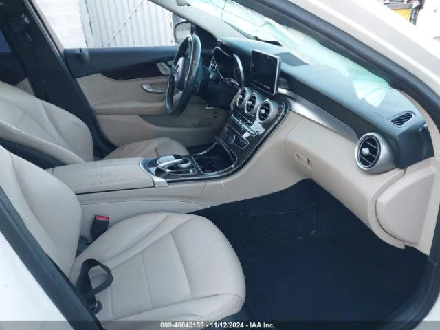 Mercedes-Benz C 300 2016 MERCEDES-BENZ C 300 LUXURY/SPORT - изображение 9