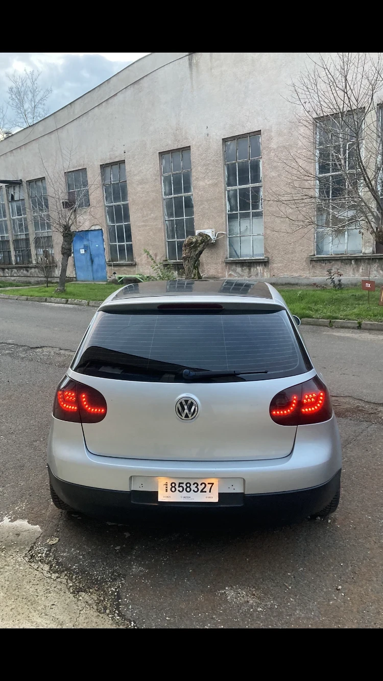 VW Golf 1.9TDI, снимка 2 - Автомобили и джипове - 52671675