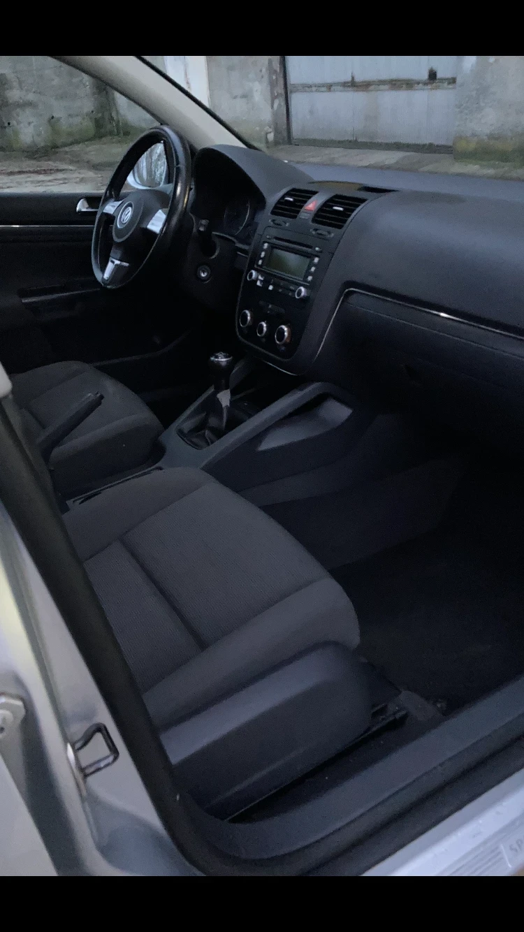 VW Golf 1.9TDI, снимка 12 - Автомобили и джипове - 52671675