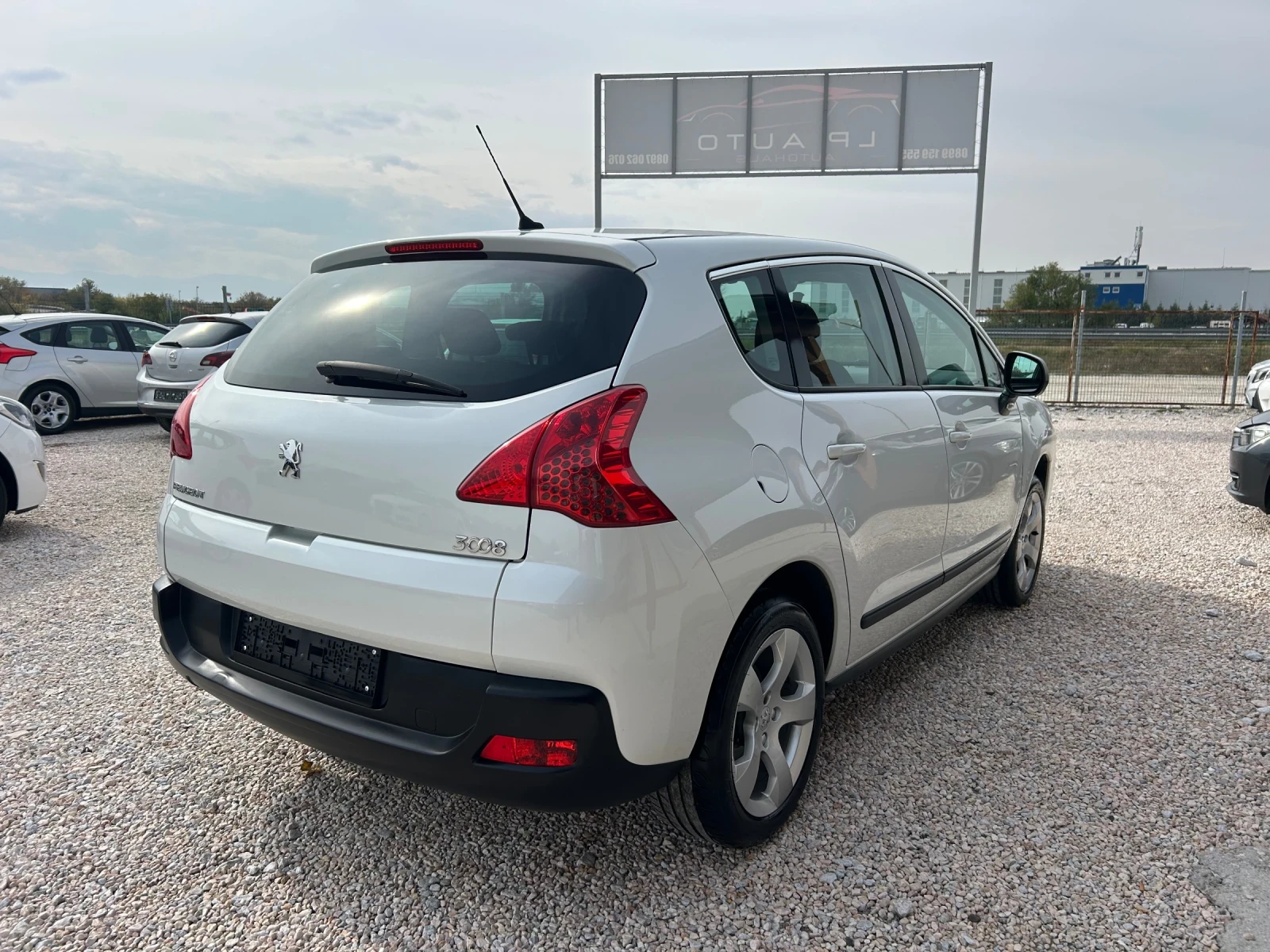 Peugeot 3008 * 1.6* 109к.с* AUTOMAT*  - изображение 4
