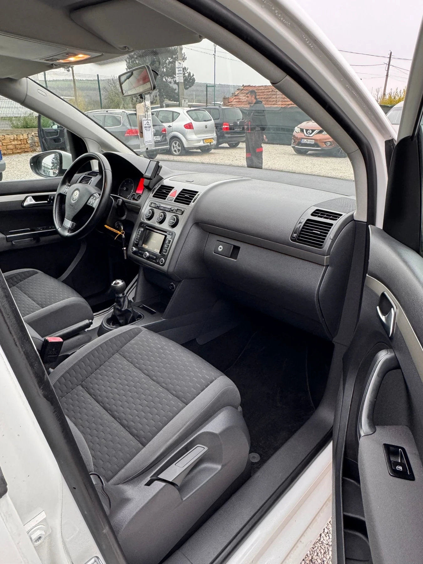 VW Touran 1.9 TDI | Mobile.bg   11