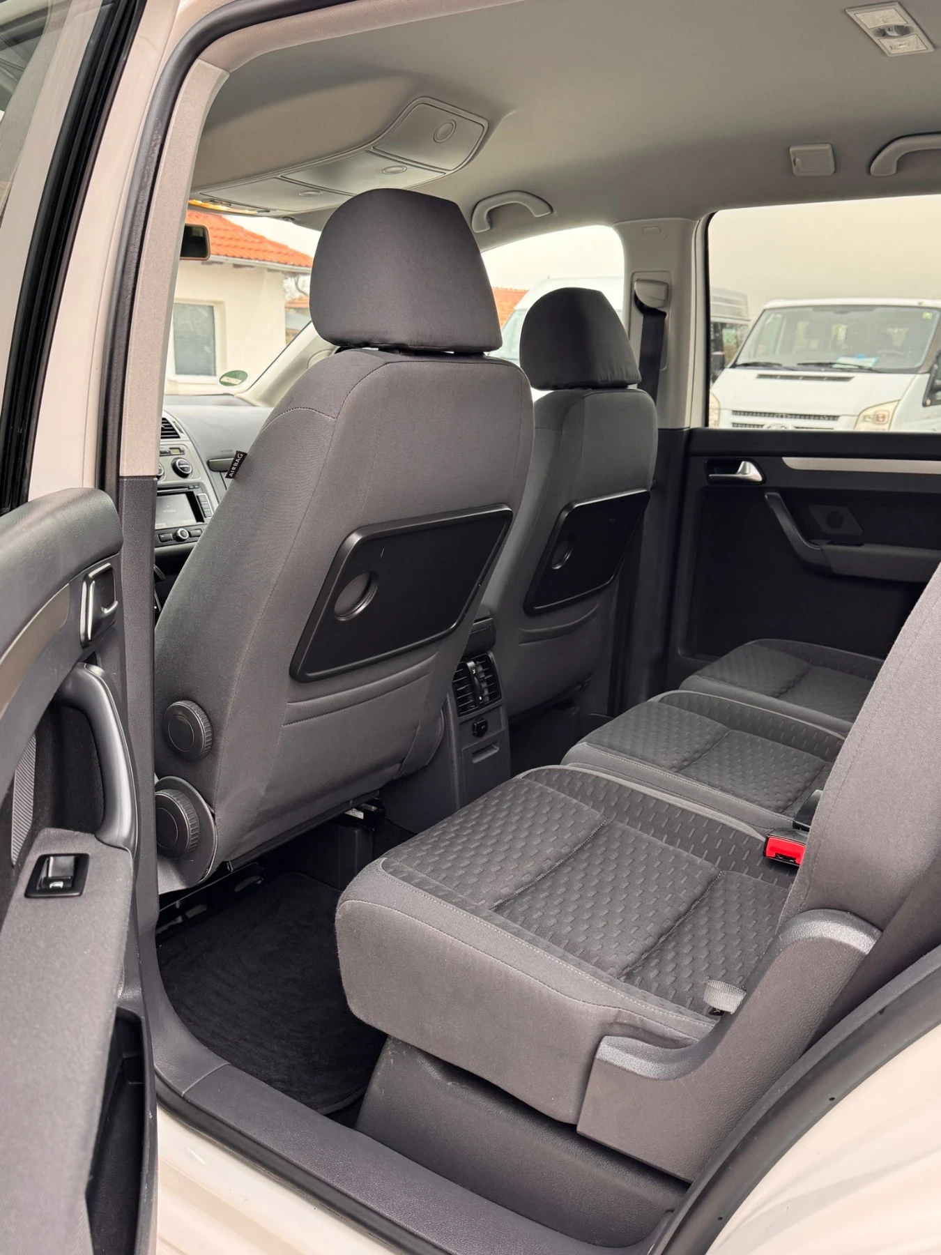 VW Touran 1.9 TDI | Mobile.bg   10