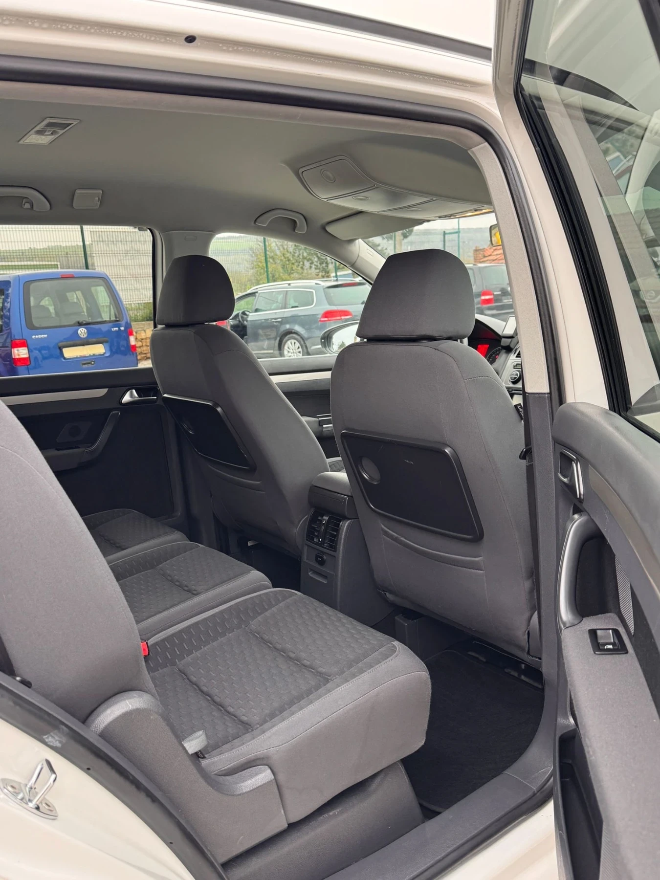 VW Touran 1.9 TDI | Mobile.bg   12