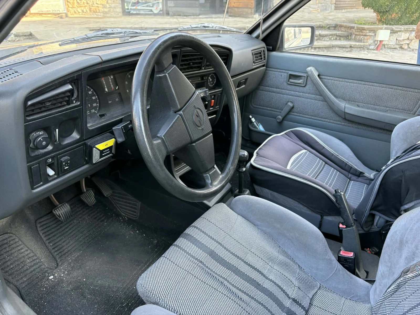 Opel Ascona | Mobile.bg � ����������� 2