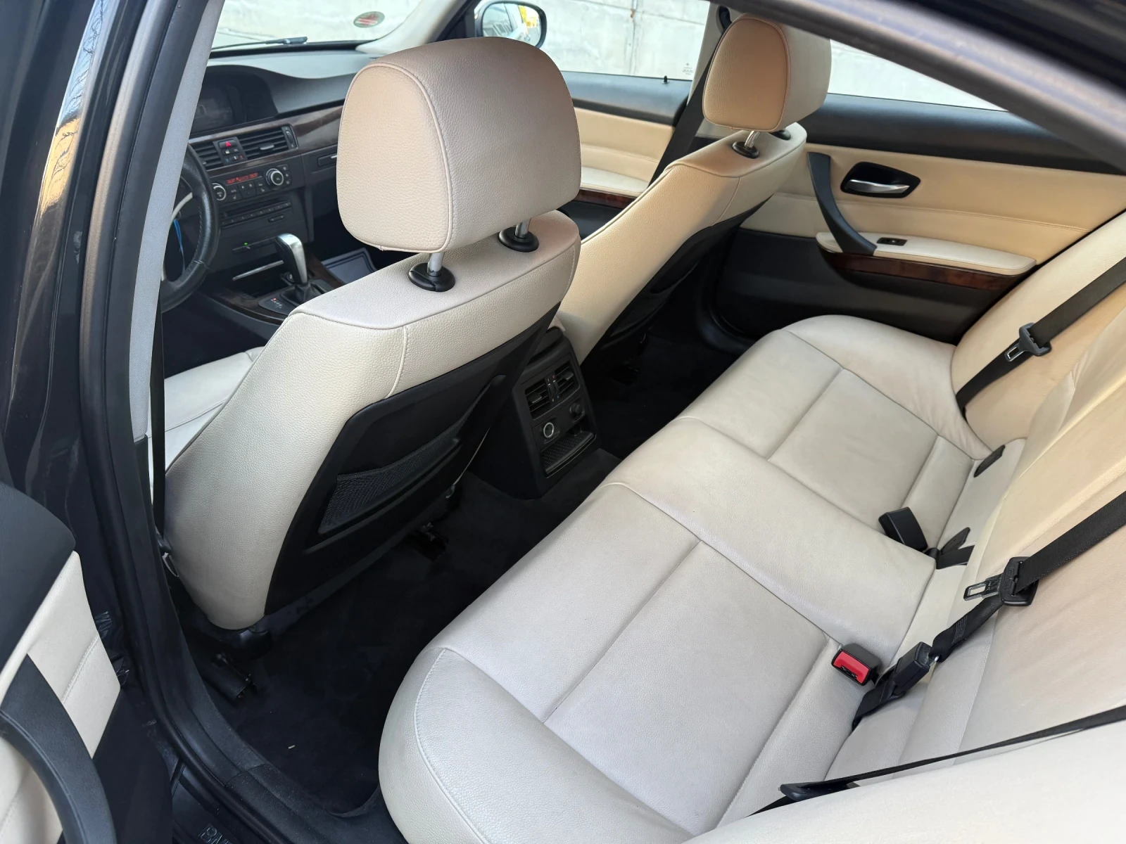 BMW 318 AUTOM* NAVI* XENON* FACELIFT | Mobile.bg � ����������� 12