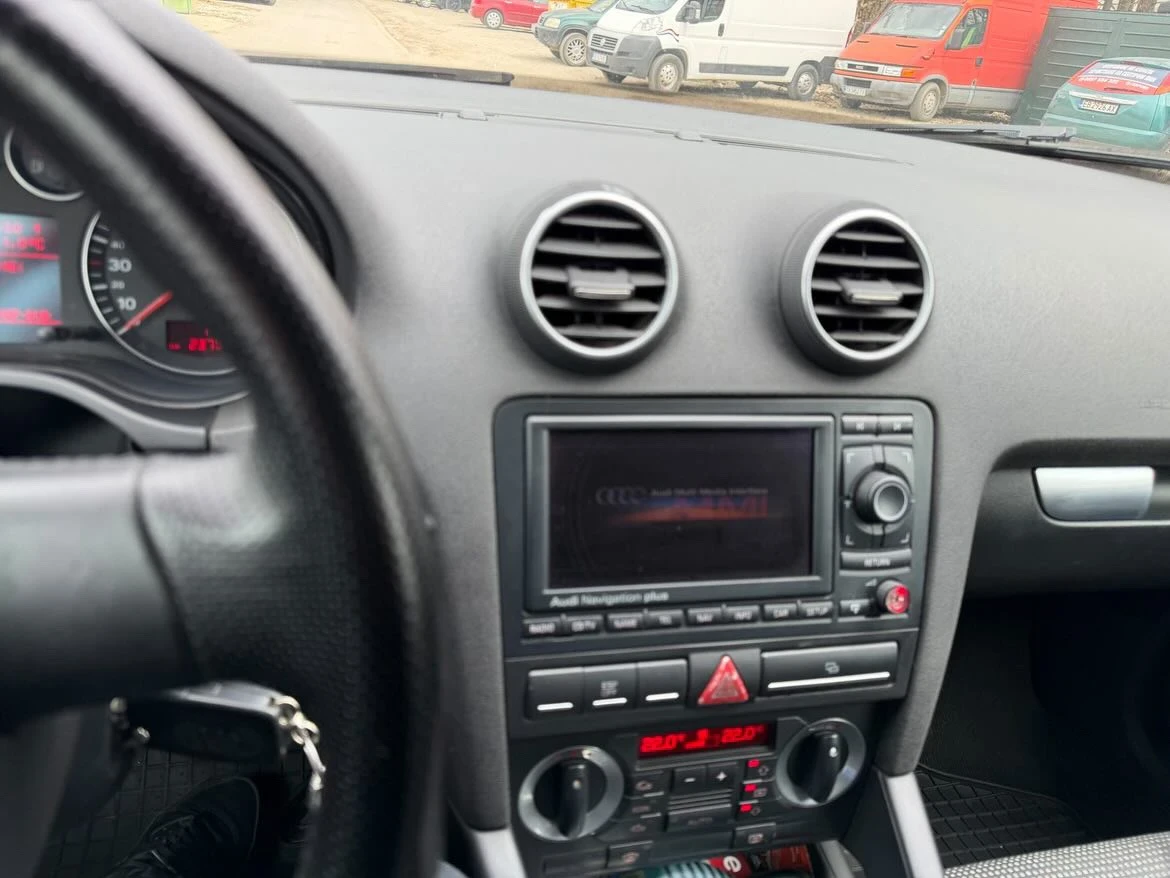 Audi A3 2.0 TDI, снимка 13 - Автомобили и джипове - 53710455