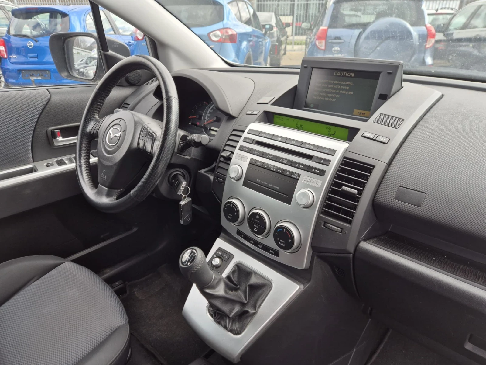 Mazda 5 2.0 TDI, снимка 9 - Автомобили и джипове - 53814161
