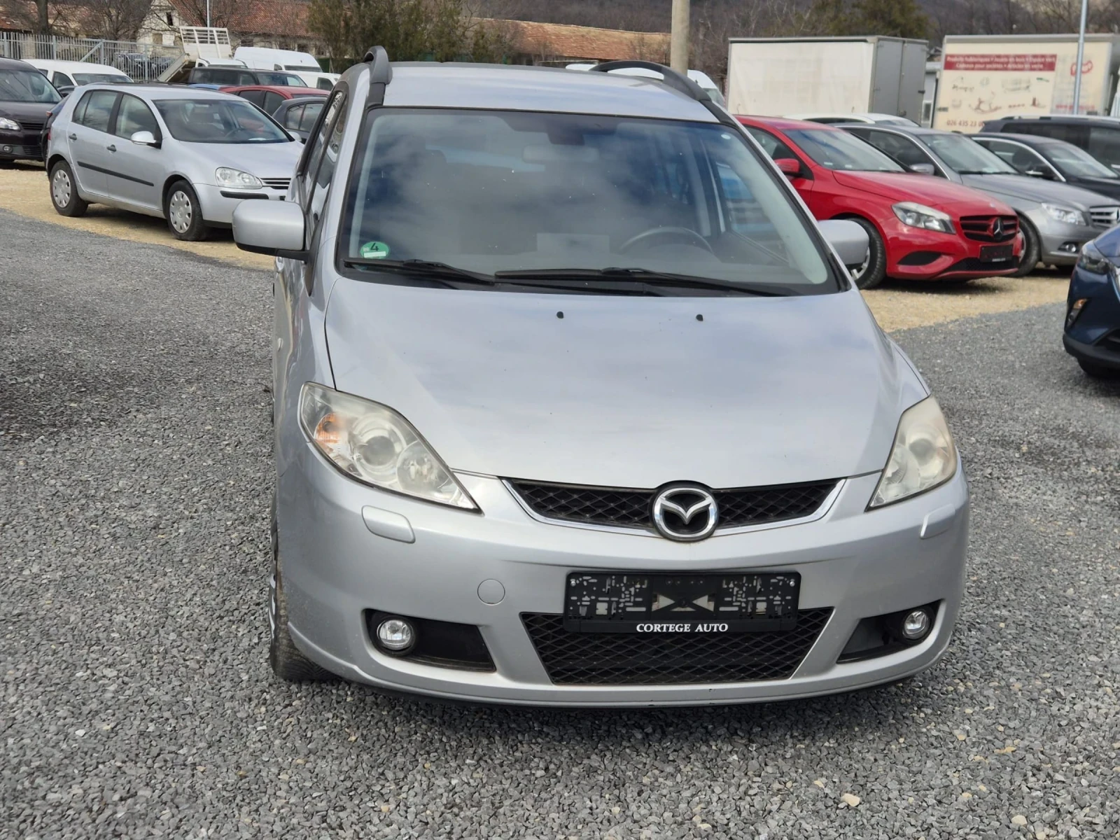 Mazda 5 2.0 TDI, снимка 3 - Автомобили и джипове - 53814161