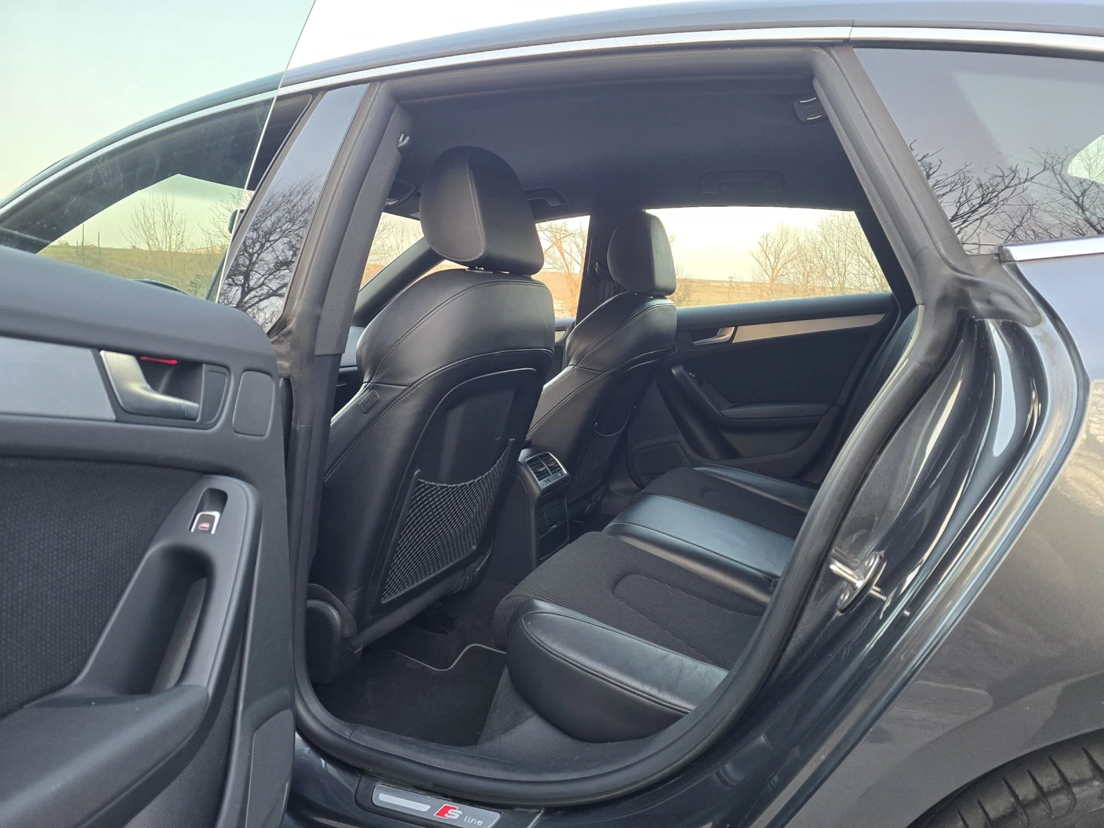 Audi A5 2.0TDI 190к.с Quattro 3xS-LINE , снимка 11 - Автомобили и джипове - 53863703