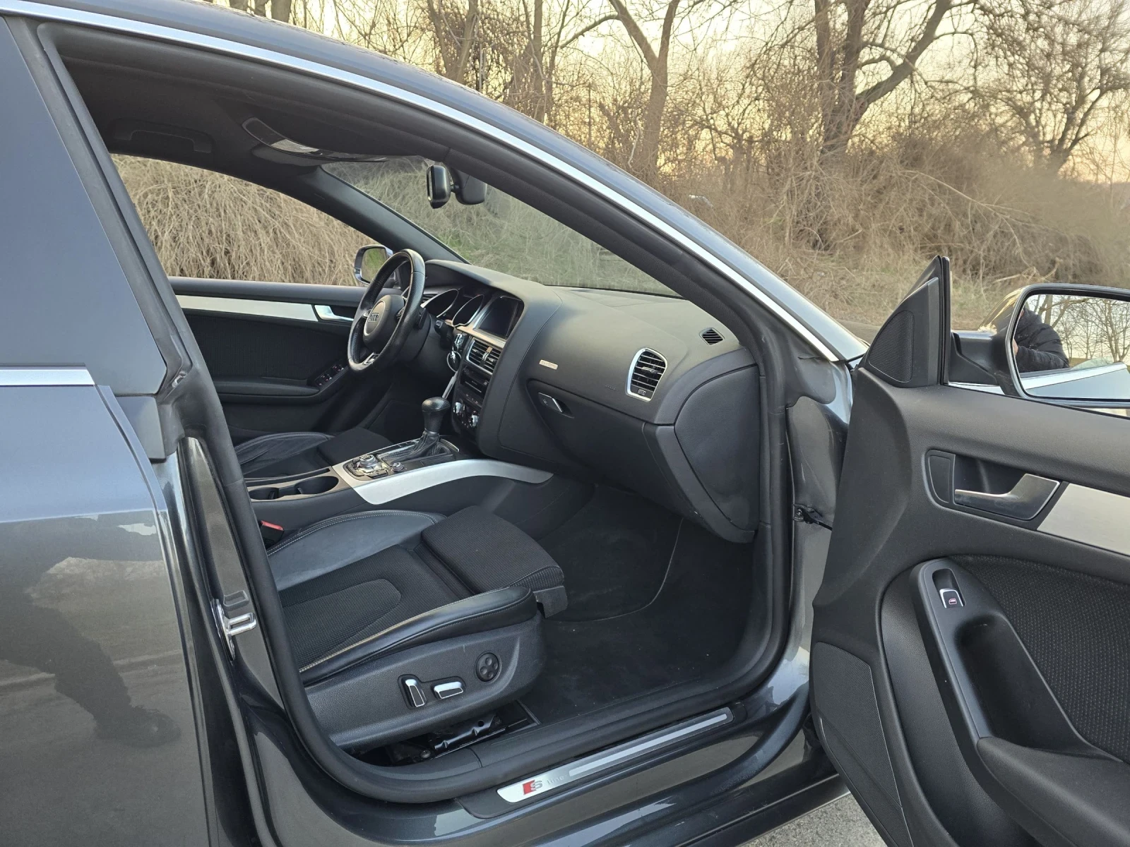 Audi A5 2.0TDI 190к.с Quattro 3xS-LINE , снимка 13 - Автомобили и джипове - 53863703