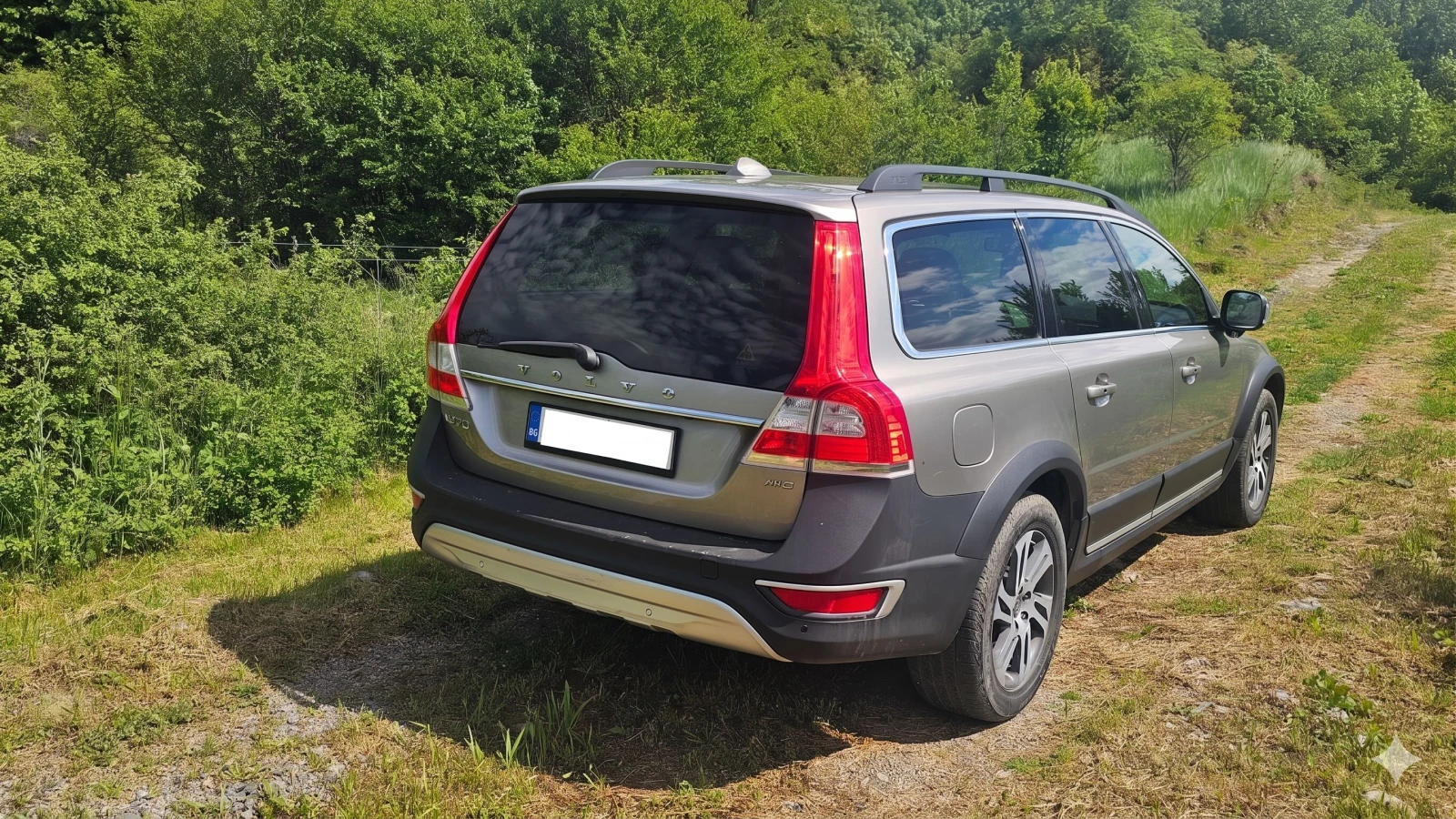 Volvo Xc70 Бензин/Газ Premier Plus  3.2l , снимка 4 - Автомобили и джипове - 54456844