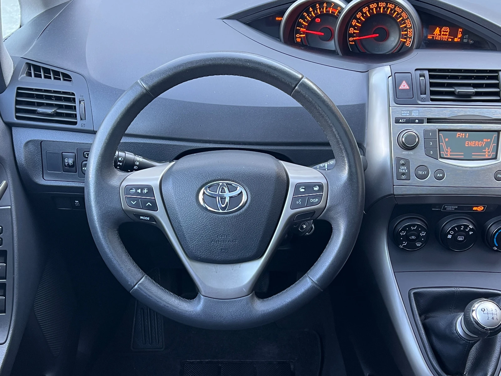 Toyota Verso 1.6VVTi 132к.с. 148000км ПРОЧЕТИ ОПИСАНИЕТО, снимка 8 - Автомобили и джипове - 54976780