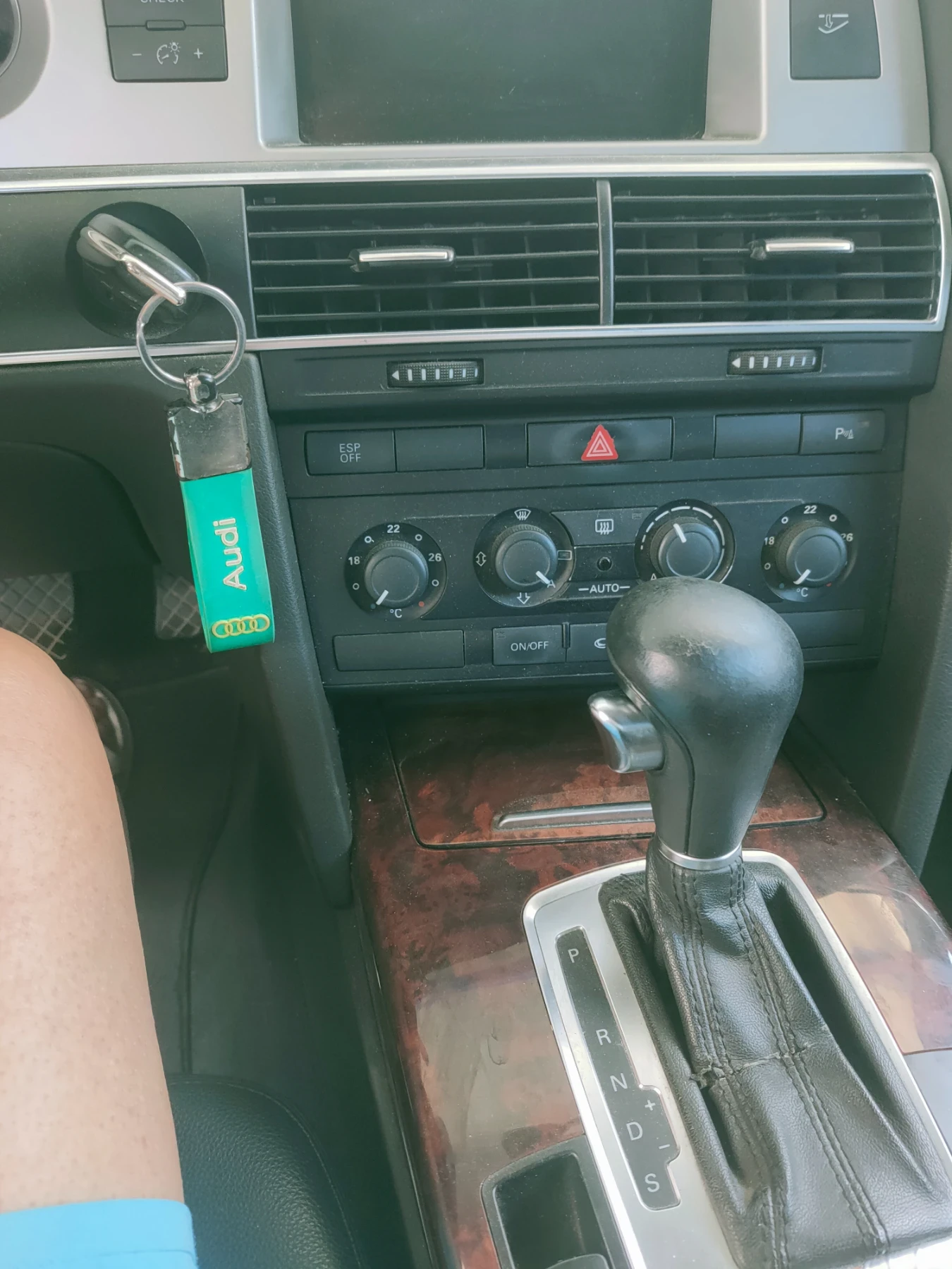 Audi A6, снимка 12 - Автомобили и джипове - 55103629