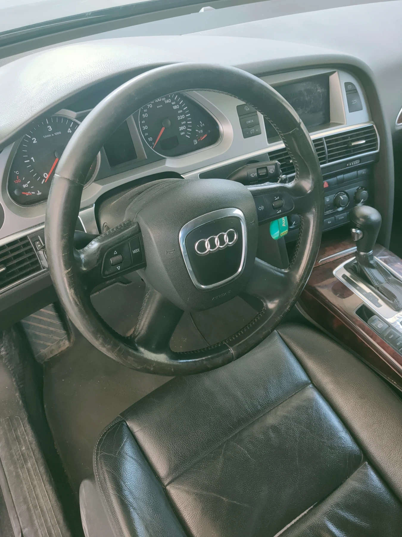 Audi A6, снимка 9 - Автомобили и джипове - 55103629