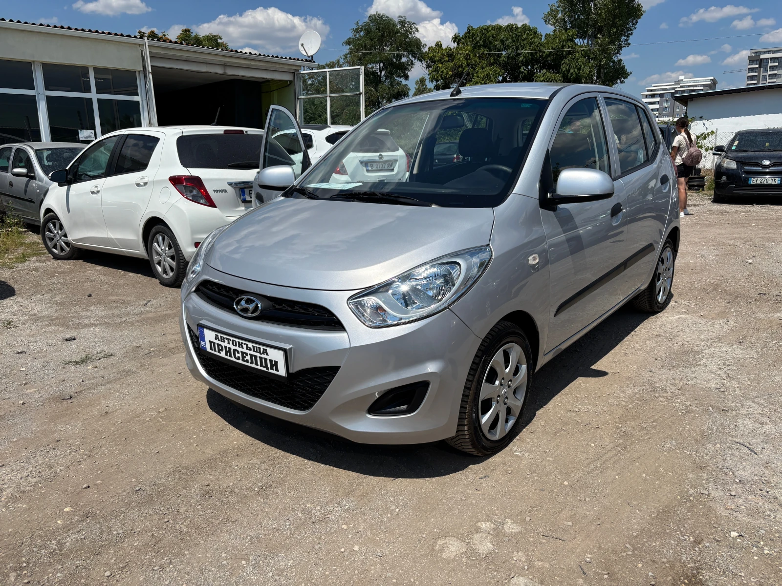 Hyundai I10 БЕНЗИН / 76 000KM ! / 5 STAR EDITION, снимка 2 - Автомобили и джипове - 55539675