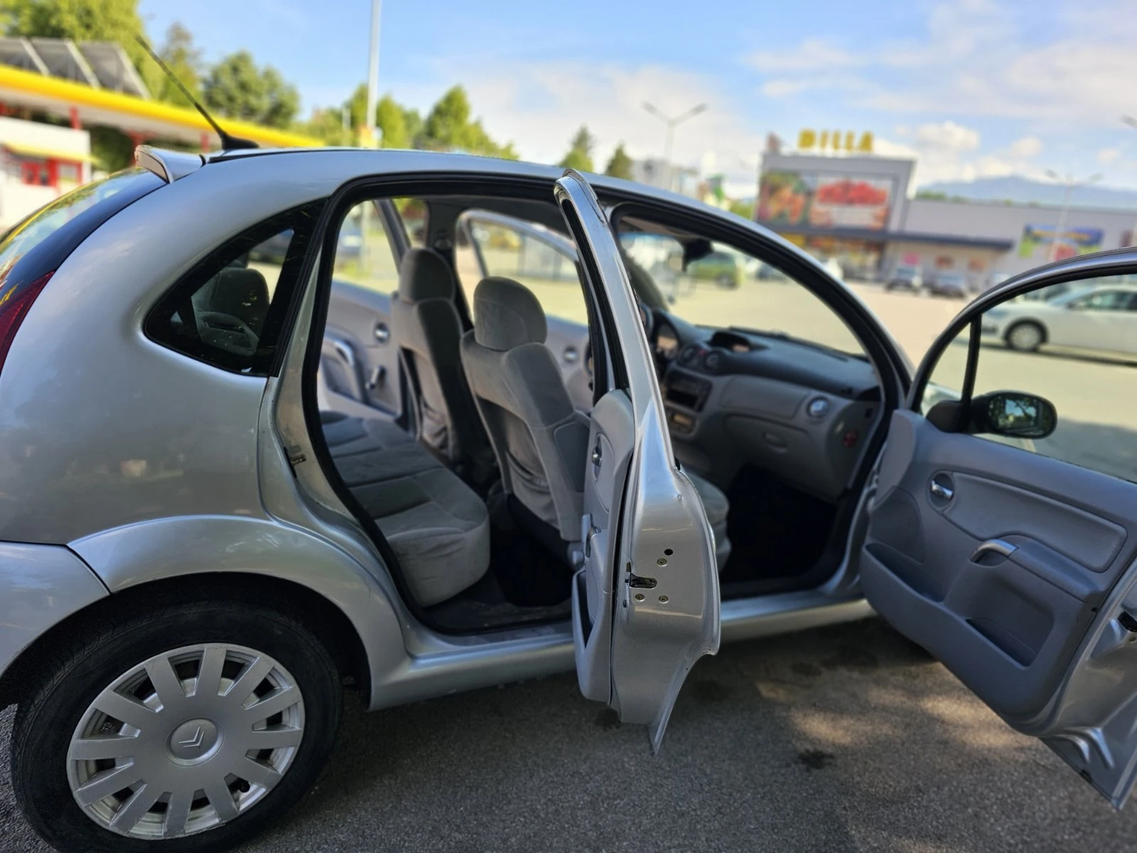 Citroen C3, снимка 8 - Автомобили и джипове - 55664002