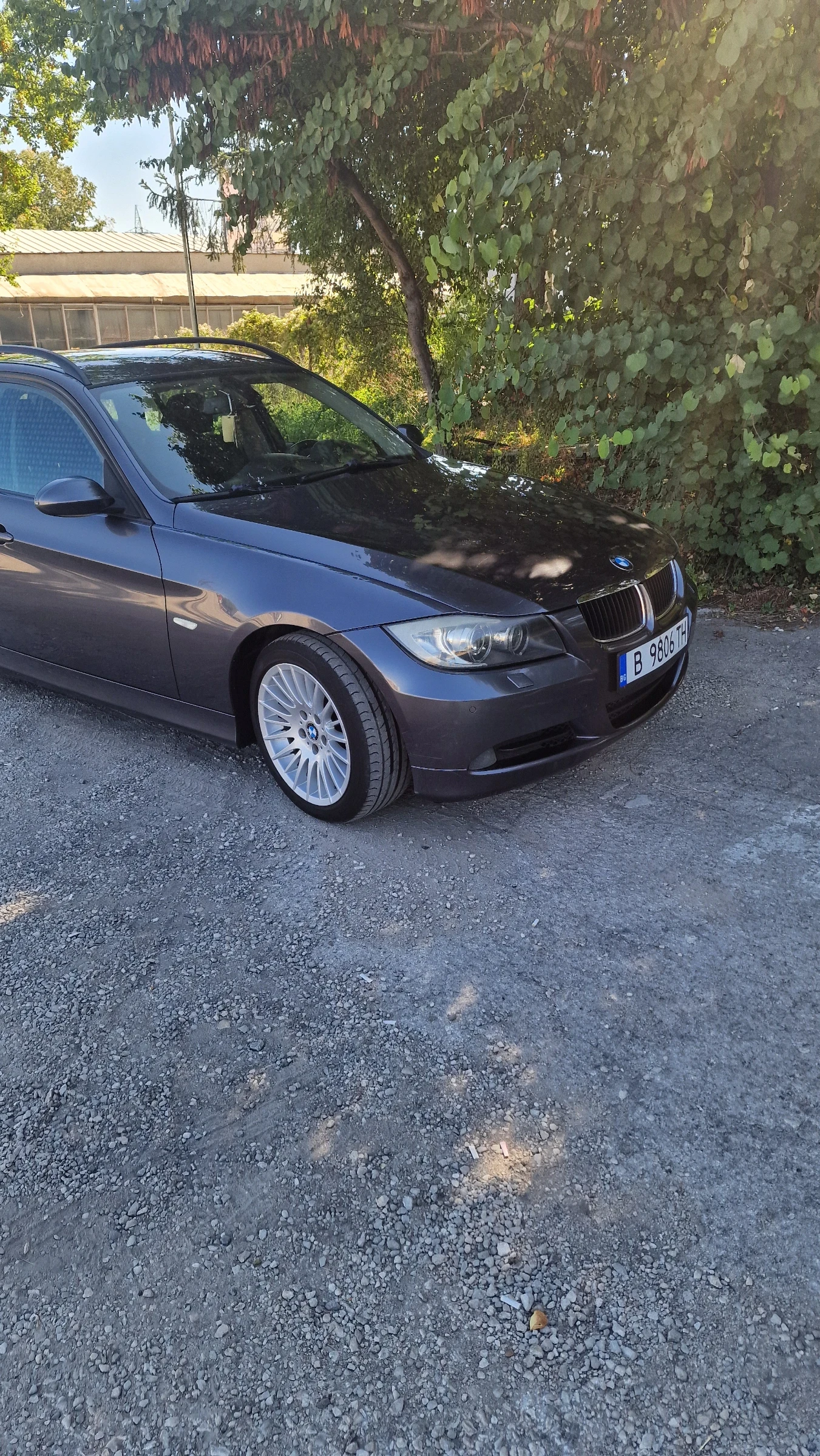 BMW 320, снимка 3 - Автомобили и джипове - 55981122