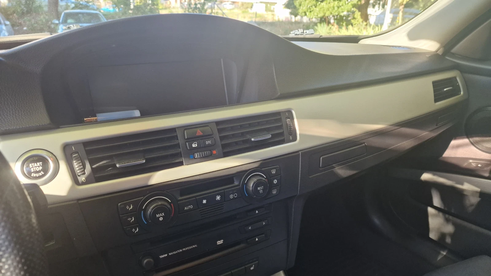 BMW 320, снимка 13 - Автомобили и джипове - 55981122