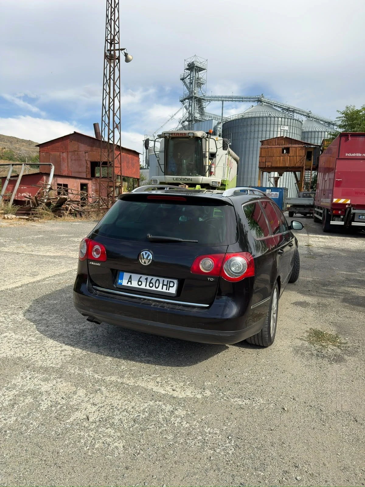 VW Passat, снимка 2 - Автомобили и джипове - 56245202