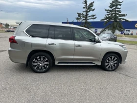 Lexus LX 570 MARK LEV* DISTRONIC* ТЕЛЕВИЗОРИ* 6+ 1* КРАЙНА ЦЕНА, снимка 3