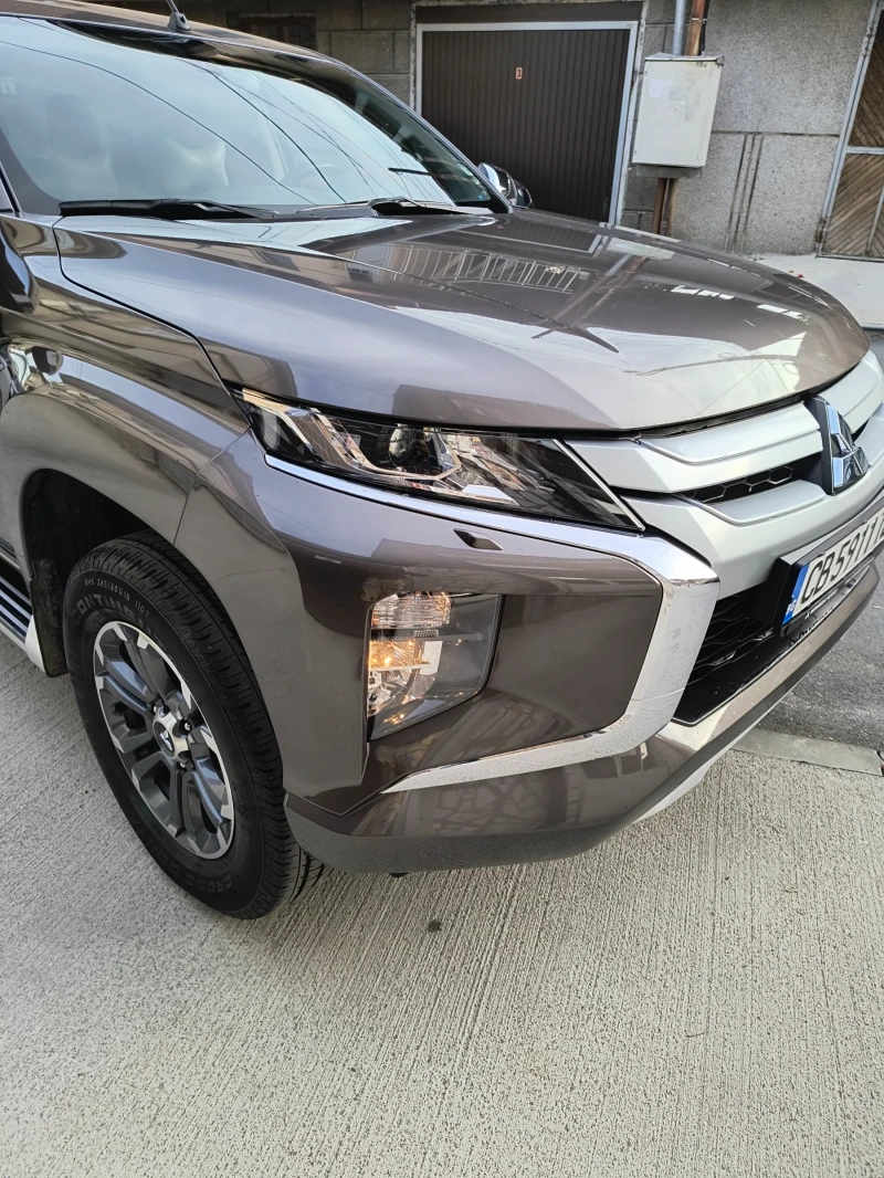 Mitsubishi L200, снимка 16 - Автомобили и джипове - 47528007