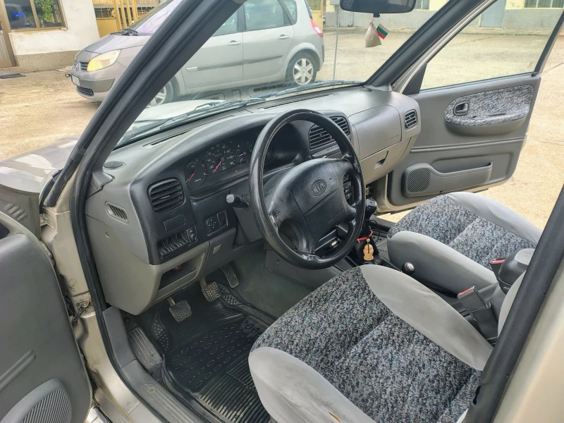 Kia Sportage, снимка 7 - Автомобили и джипове - 48559339